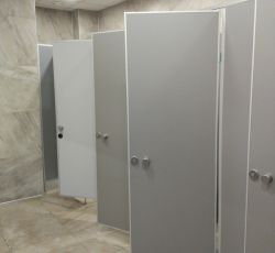 Сантехнические перегородки для туалетов